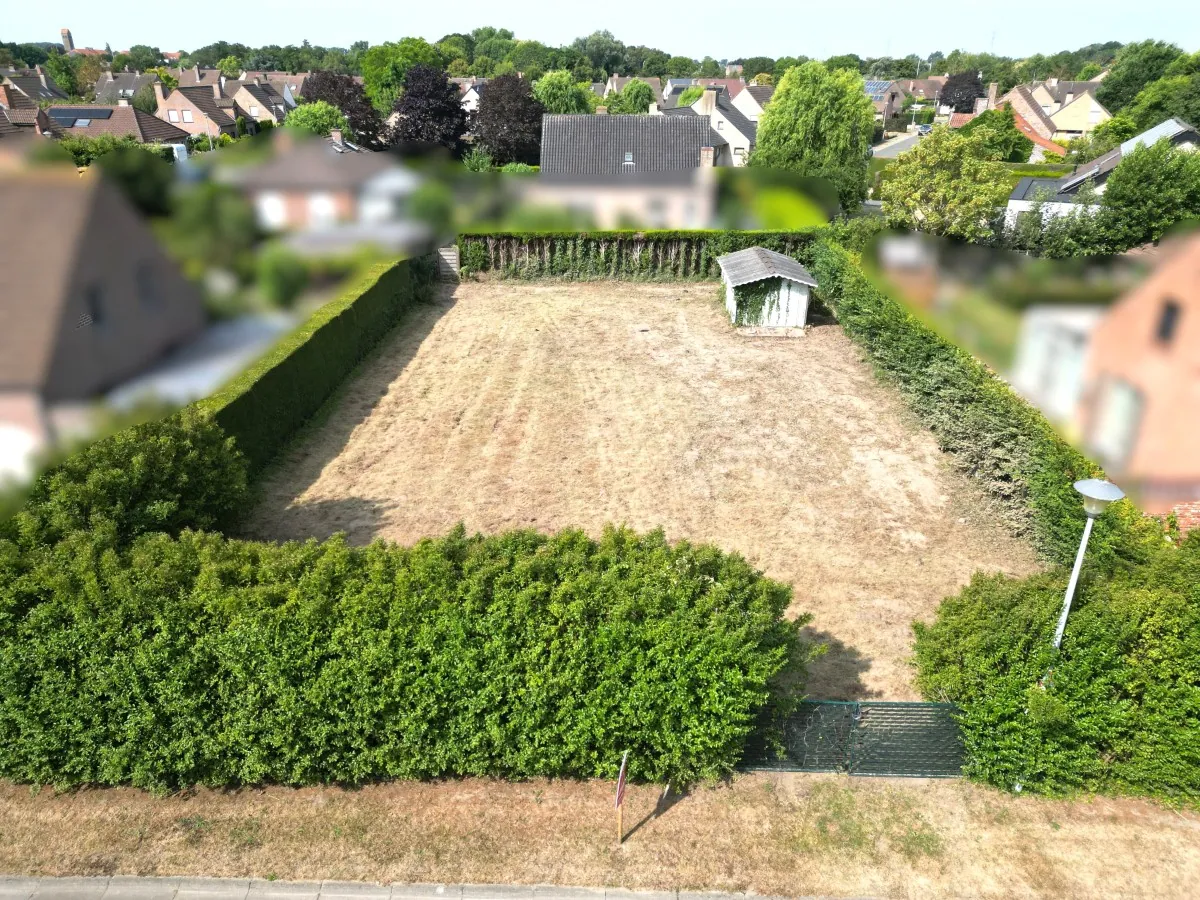 Roeselare – Bouwgrond van 680 m² in een rustige woonwijk