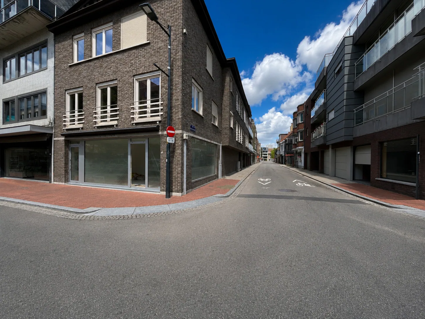 Izegem – Handelspand in het centrum